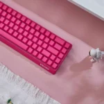 berryred-minimal-tri-mode-mechanical-keyboard-right2