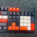 big-carbon-oem-keycap-set-front2