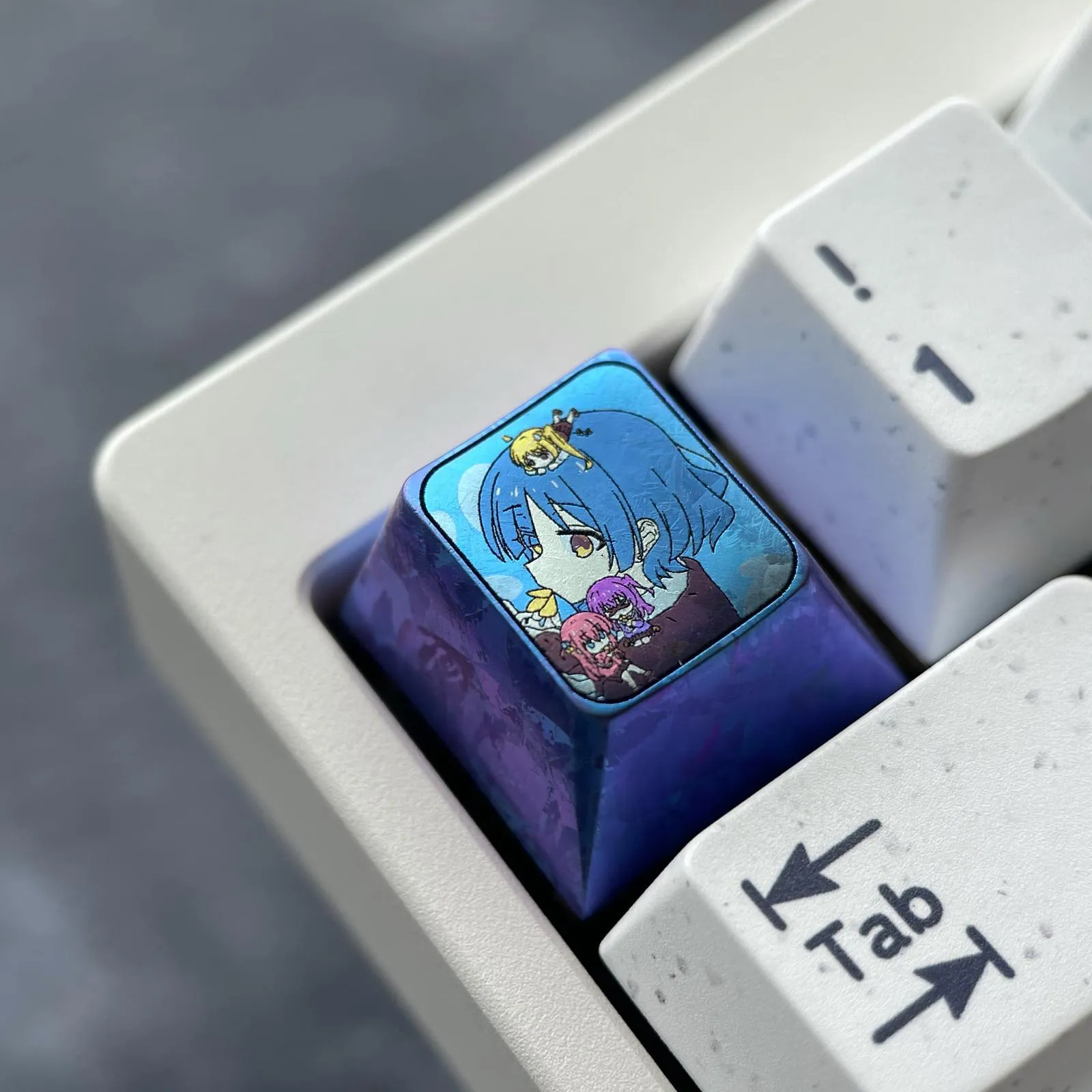 bocchi-the-rock-ryou-yamada-keycap-side
