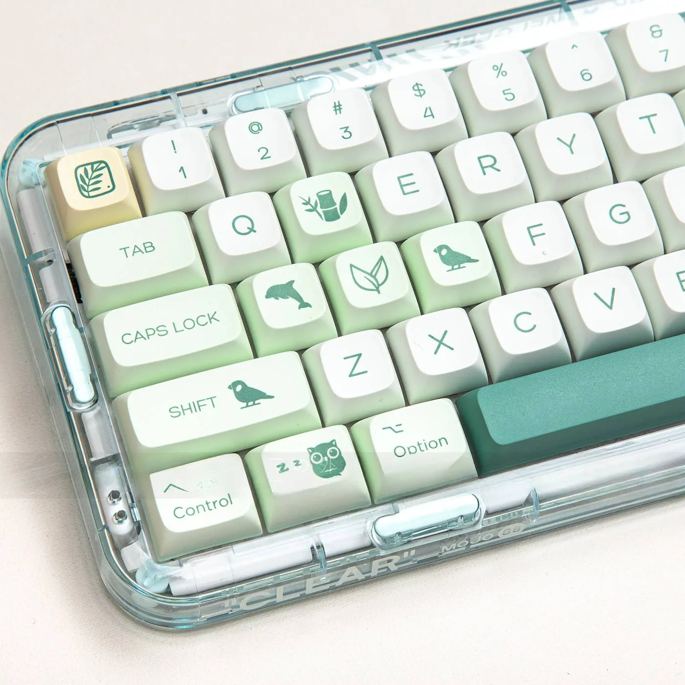 botanical-zoological-garden-xda-keycap-set-side