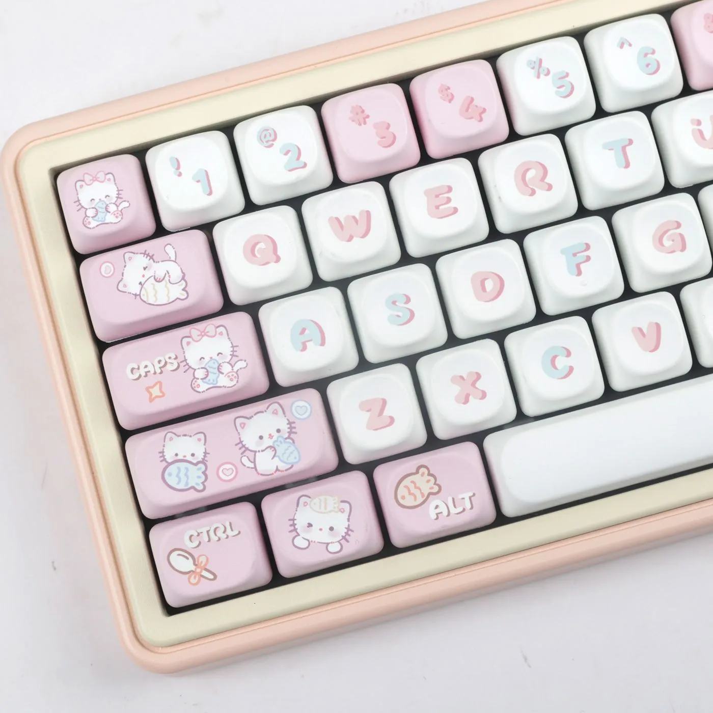 cat-eating-fish-moa-keycap-set-side