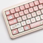 chiikawa-characters-moa-keycap-set-bag