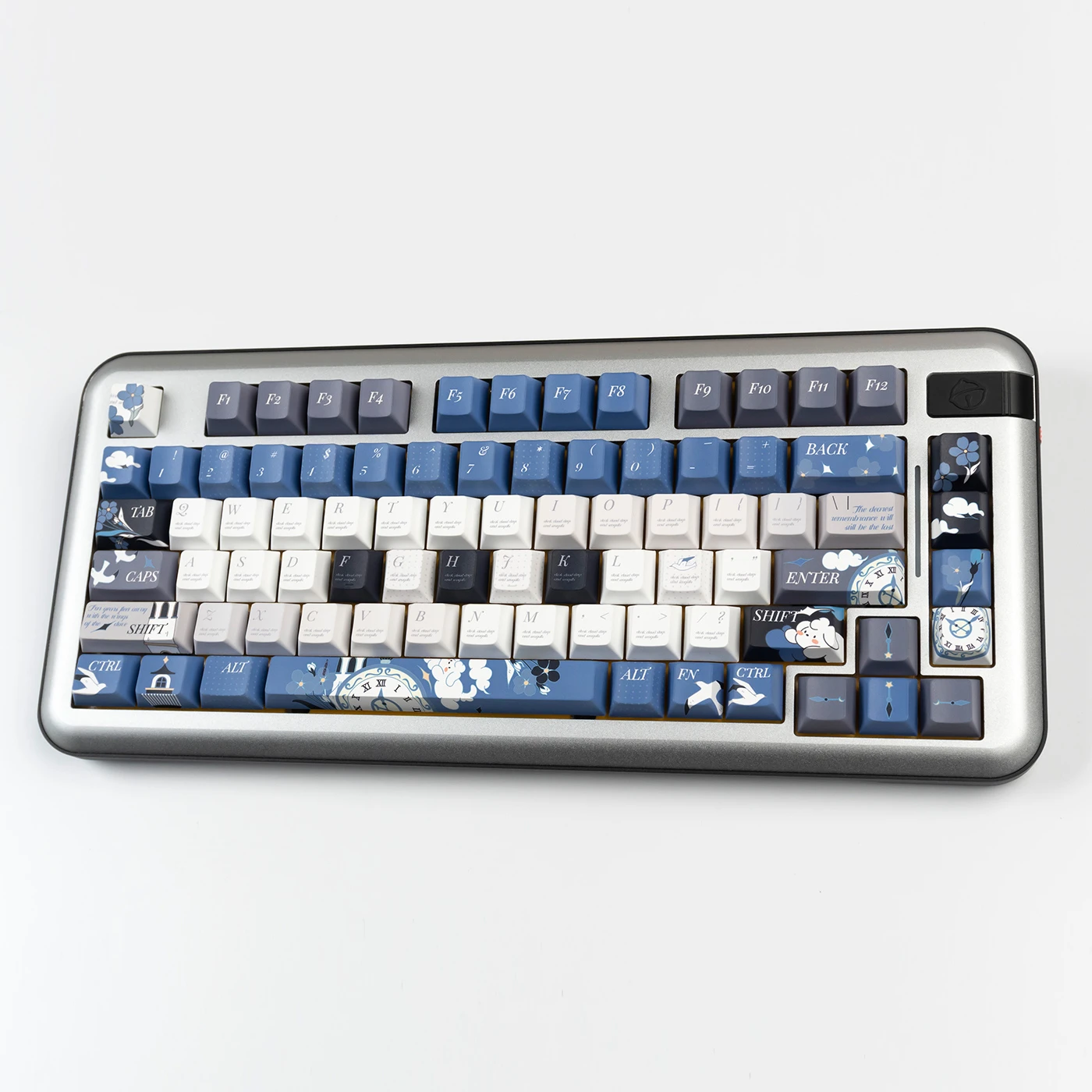 dog-and-seagull-oem-keycap-set-cover