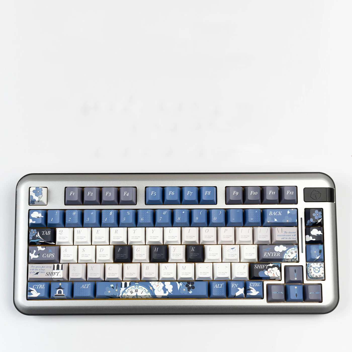 dog-and-seagull-oem-keycap-set-front