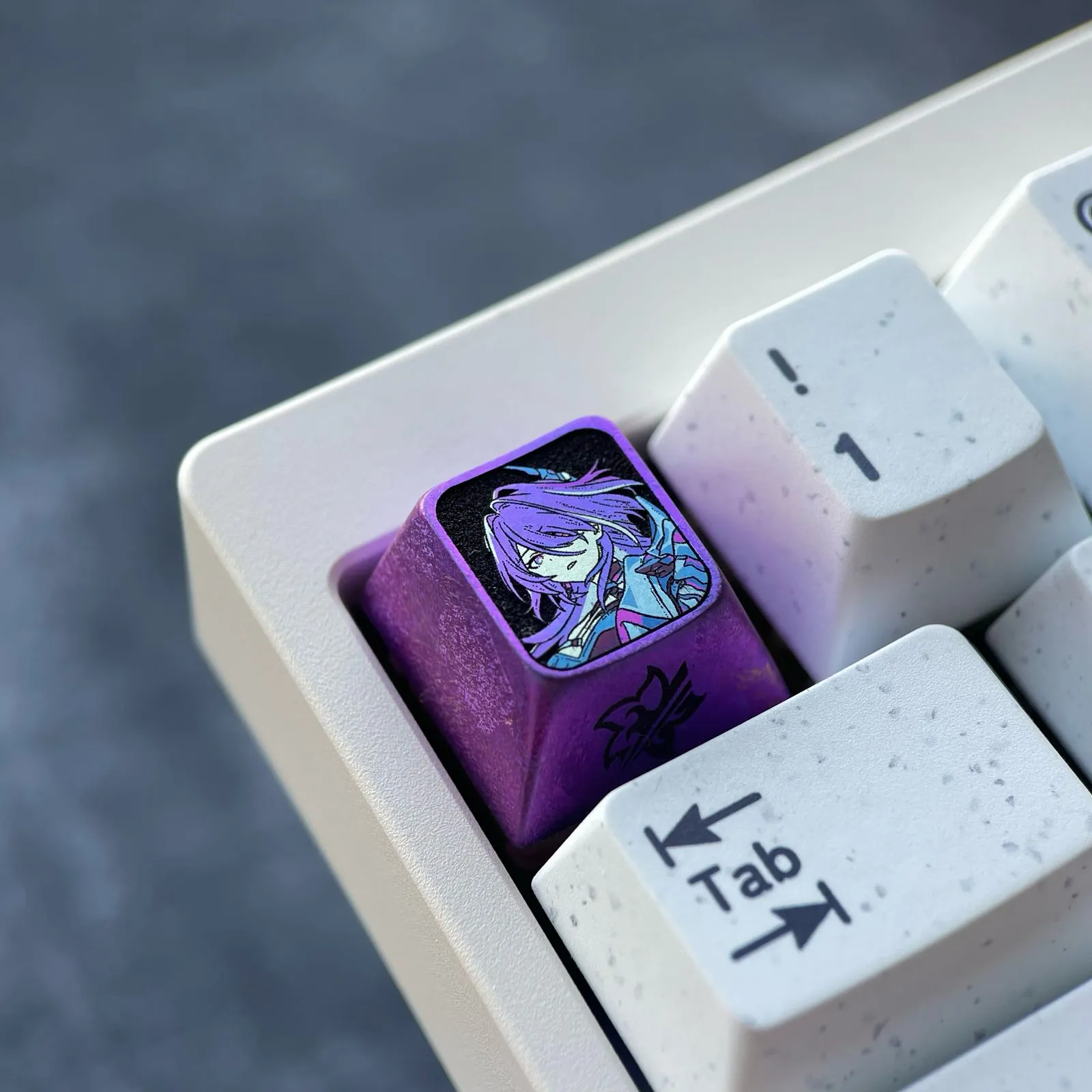 honkai-star-rail-acheron-keycap-side