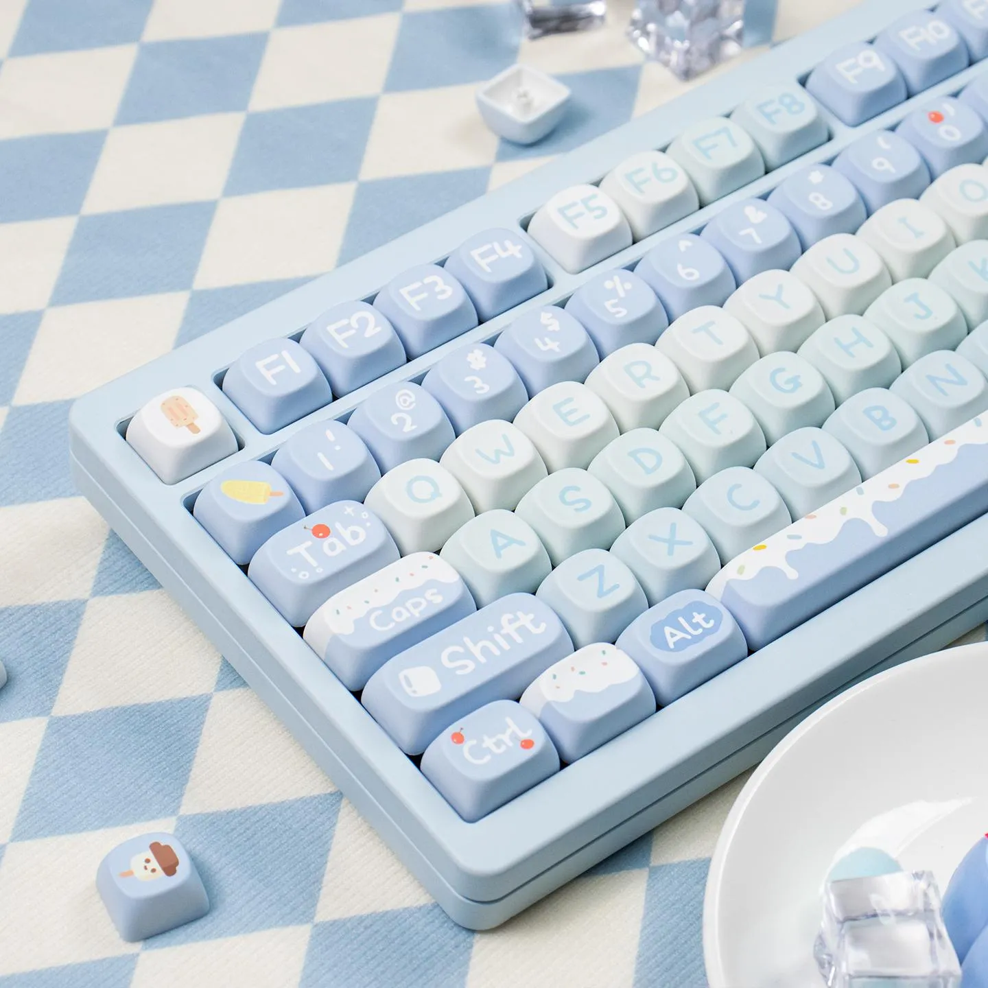 ice-cream-blue-moa-keycap-set-side
