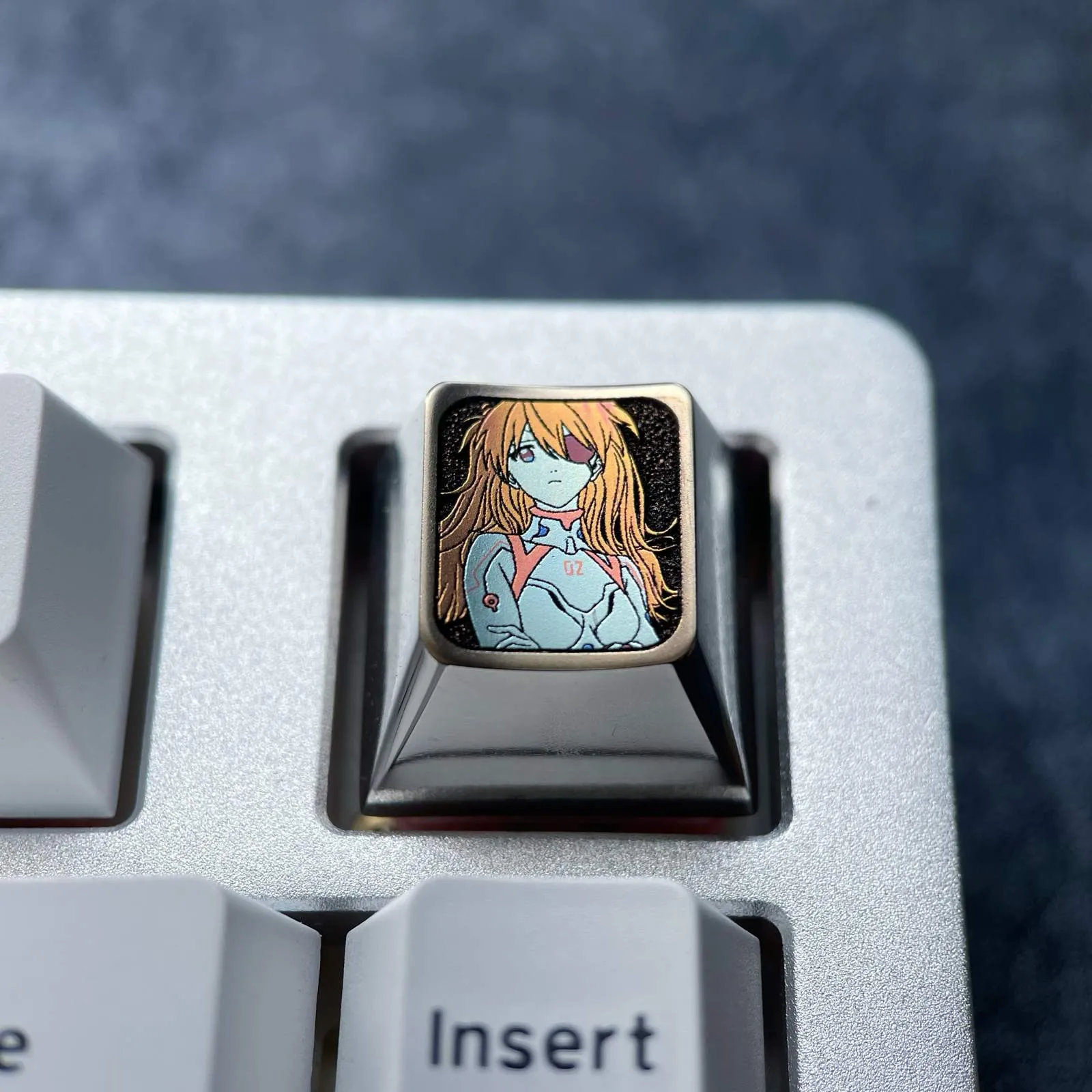 eva-chic-asuka-langley-soryu-keycaps-front