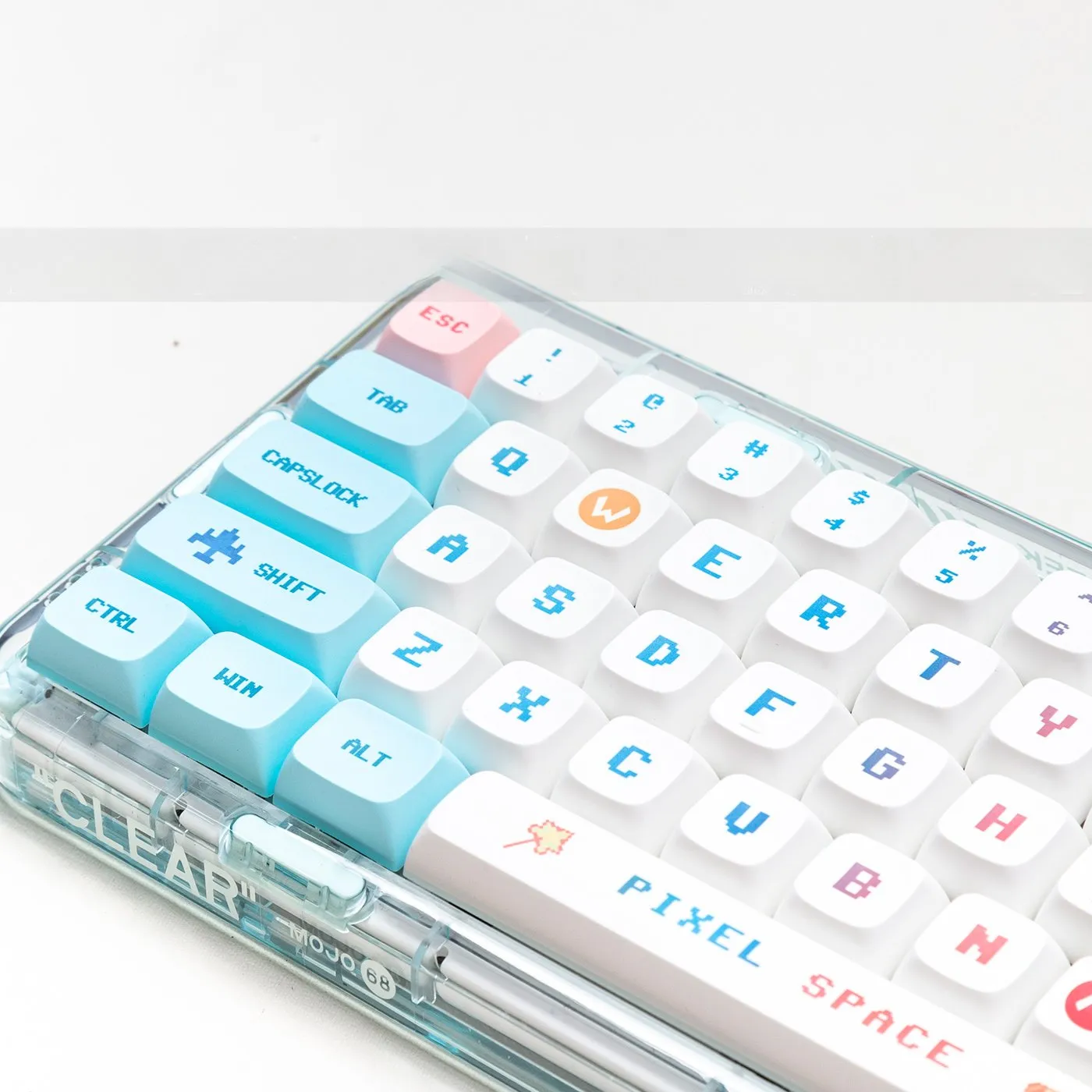 pixel-war-xda-keycap-set-side
