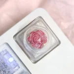 red-pink-rose-keycaps-upfront