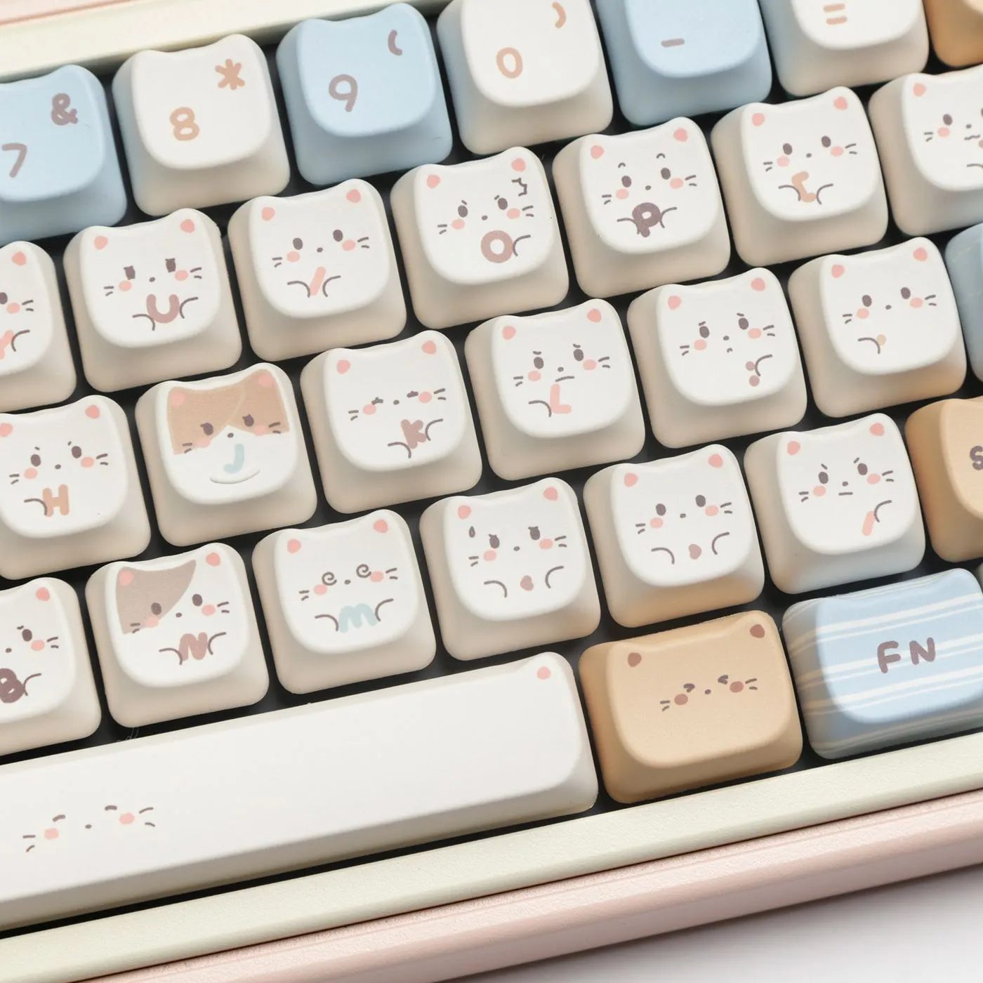sea-salt-cat-mao-keycap-set-front