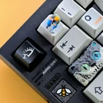 stylish-hedgehog-themed-keycaps-side2