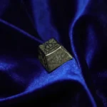 stylish-magical-keycaps-side