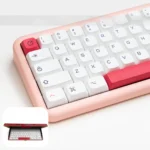 stylish-pink-xda-keycap-set-box