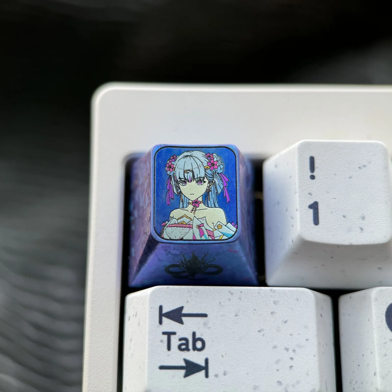wuthering-waves-jinhsi-peach-blossom-keycap-cover