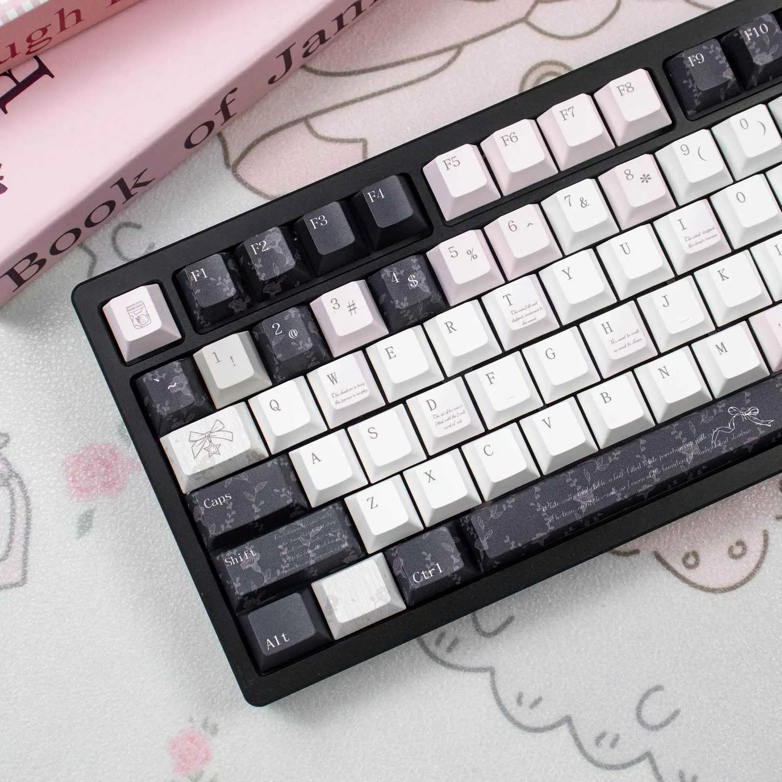 black-veil-pink-cheeks-cherry-keycapset-side