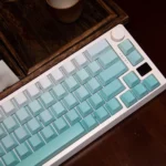 cerulean-blue-oem-keycap-set-side