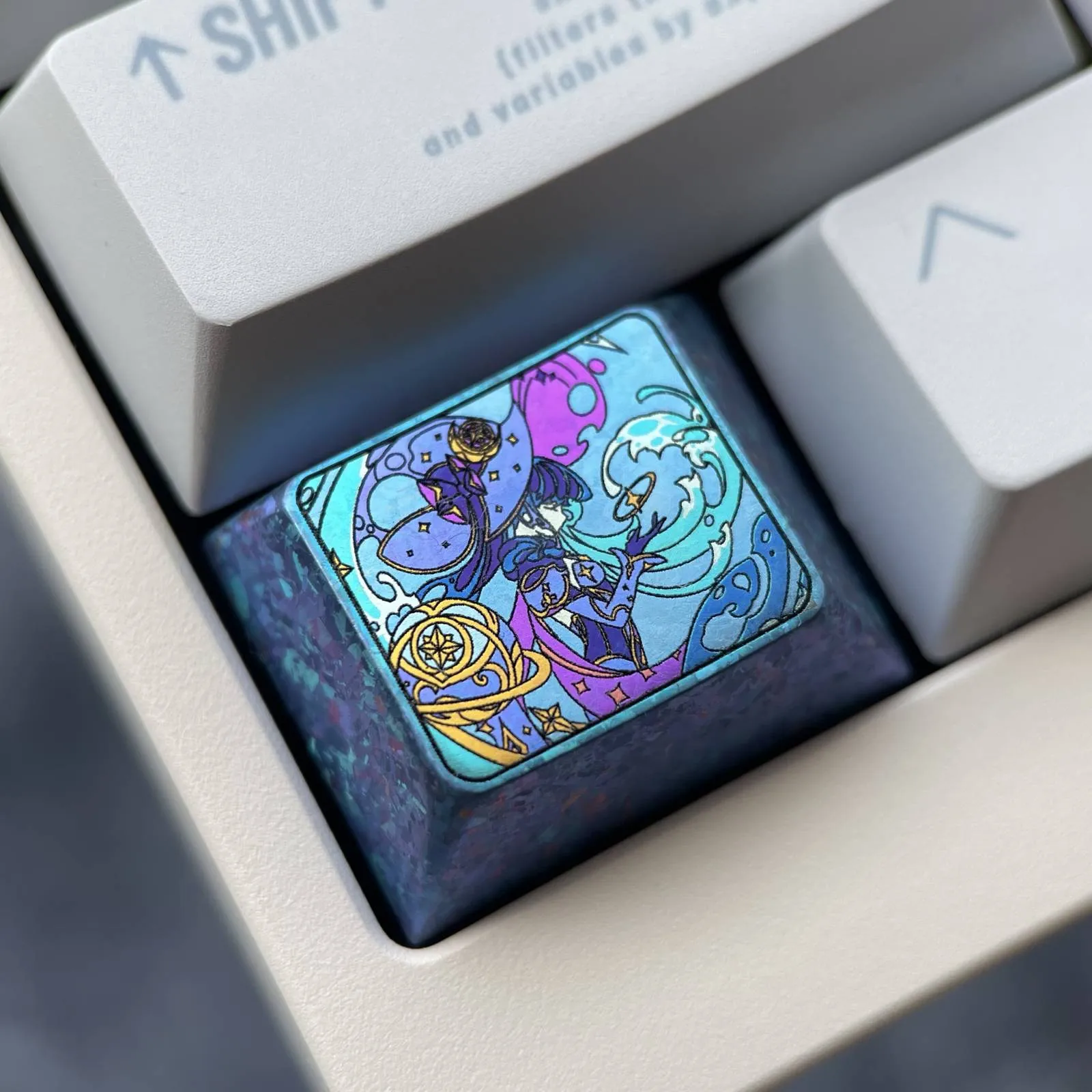 genshin-impact-mona-keycaps-side