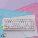 grid-garden-ur65-trimode-mechanical-keyboard-pink