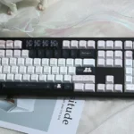 little-bear-floral-cherry-keycap-set-black
