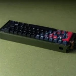 marvel-venom-oem-keycap-set-front
