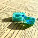 mountains-sea-transparent-keycaps-details