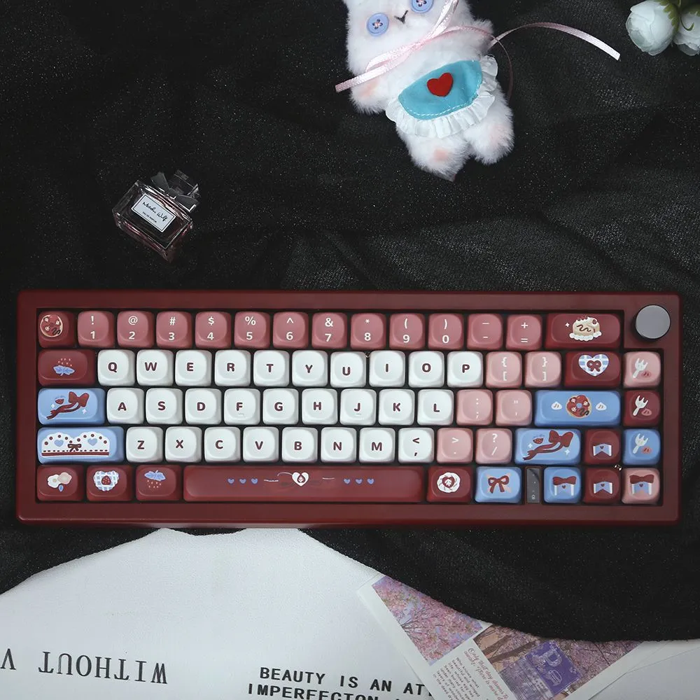 strawberry-fragrance-moa-keycap-set-cover