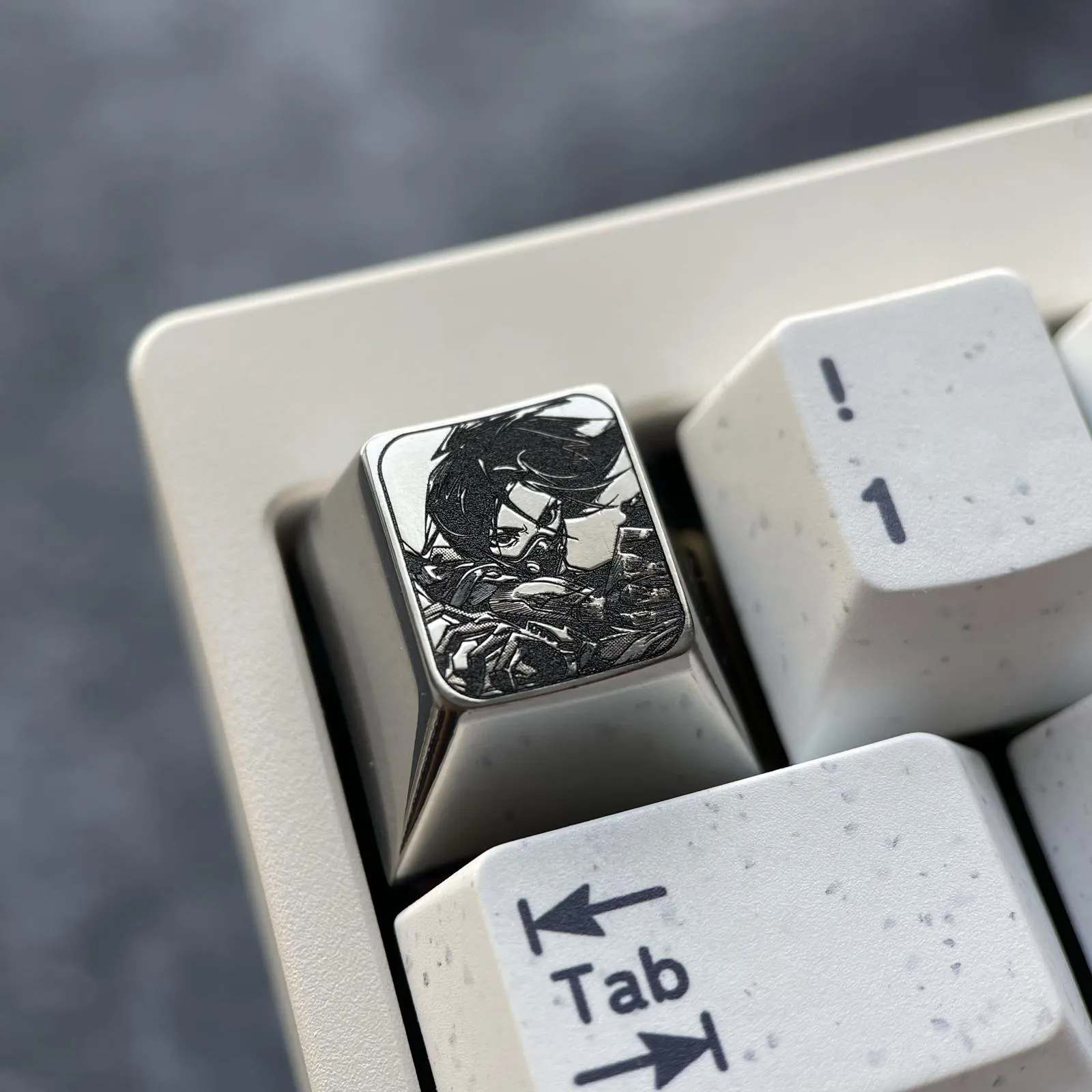 valorant-stylish-viper-keycap-side