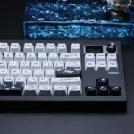adorable-bear-cherry-keycap-set-right2