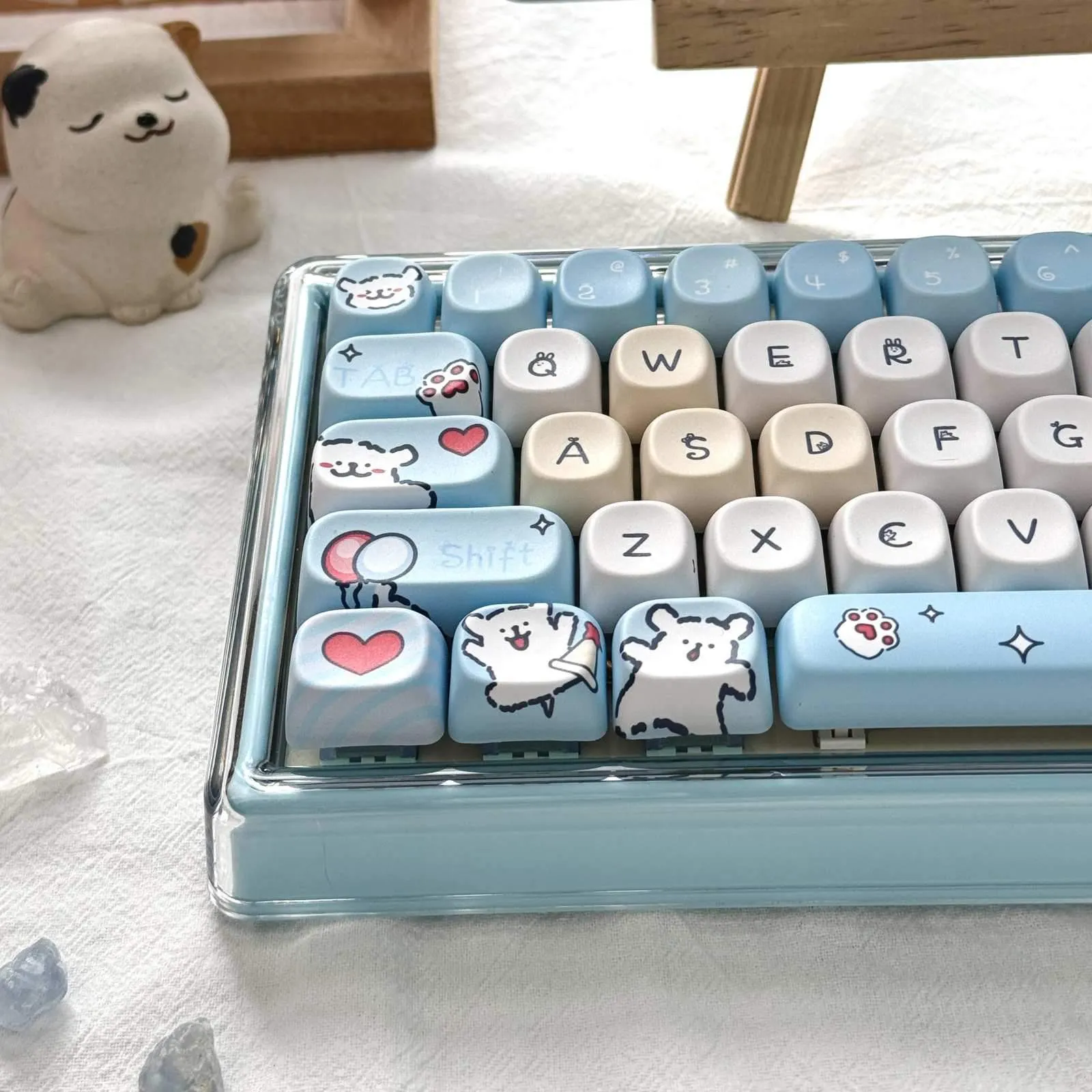 animalspa-maltese-dog-trimode-mechanical-keyboard-left