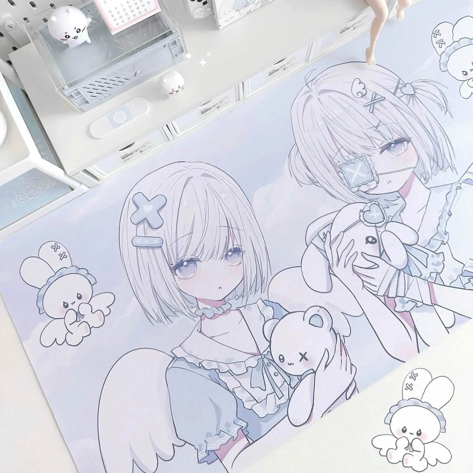 aqua-dreamland-desk-mat-upfront2