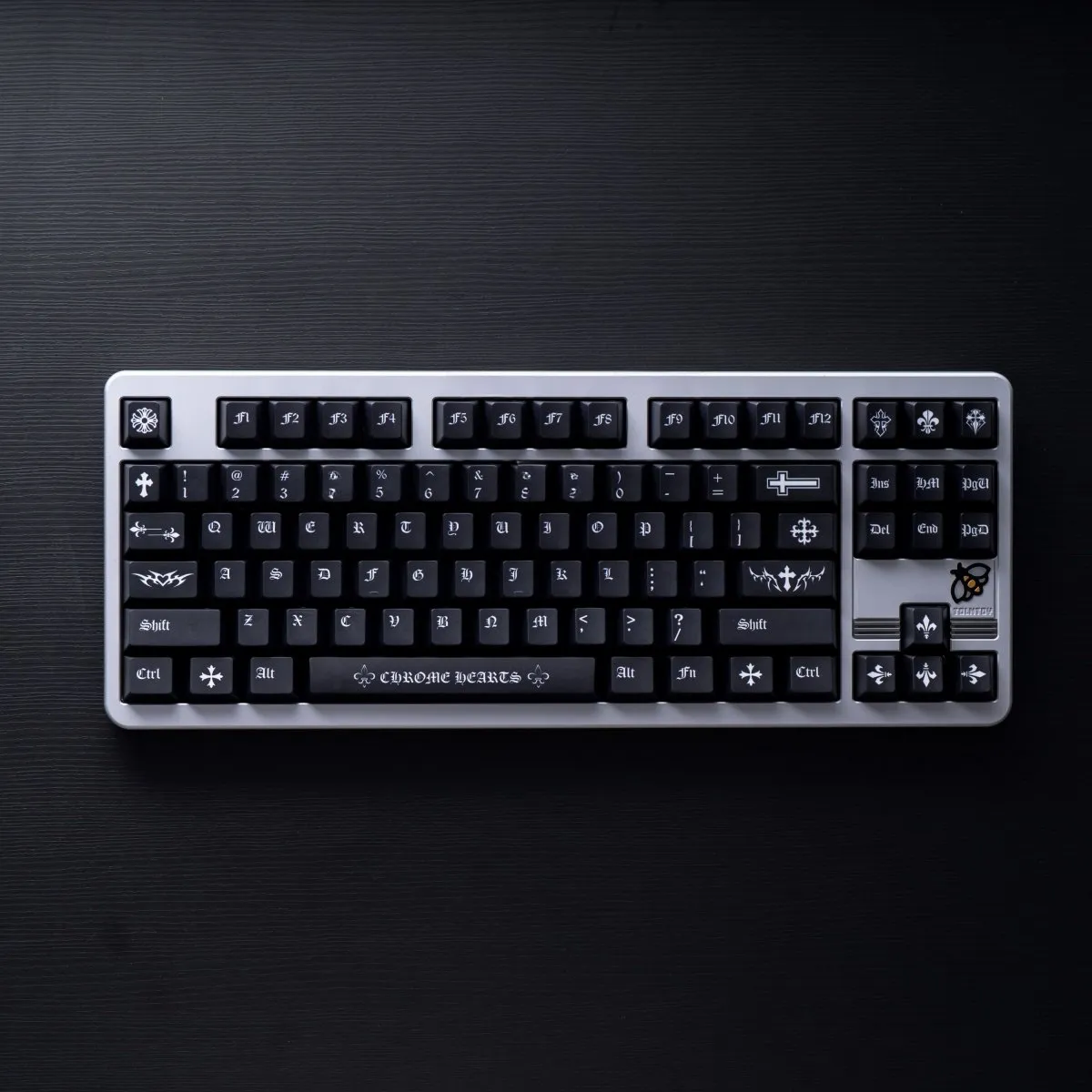 black-chrome-hearts-cherry-keycap-set-cover