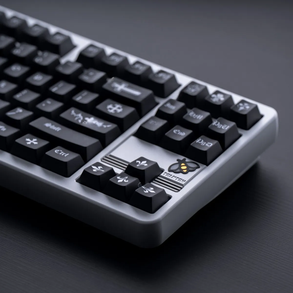 black-chrome-hearts-cherry-keycap-set-right