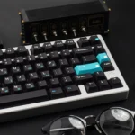 black-dolch-cherry-keycap-set-right