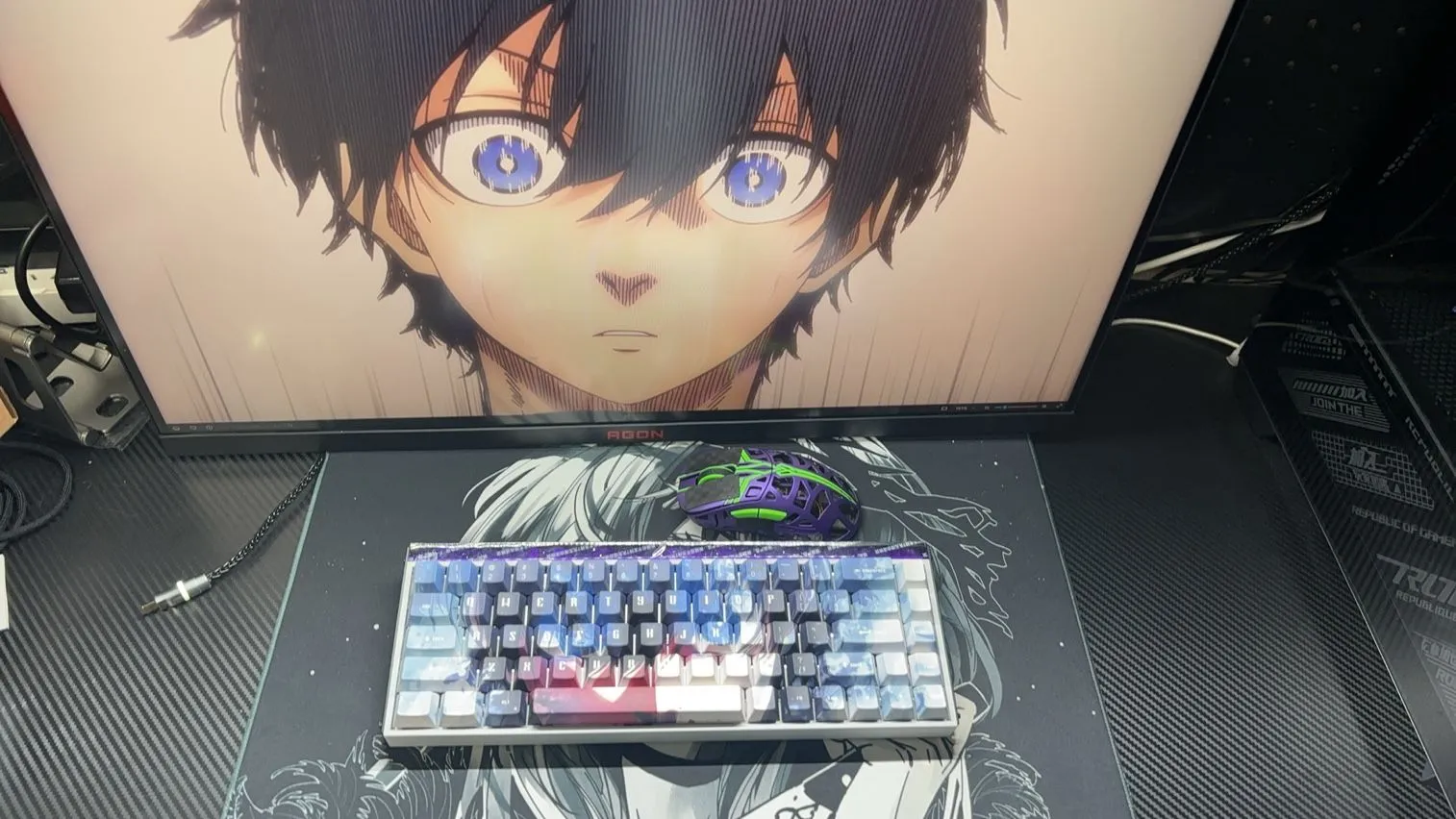 bluelock-stylish-yoichi-isagi-cherry-keycapset-upfront4