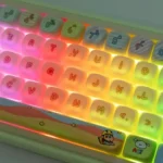 crayon-shin-chan-characters-moa-keycapset-side