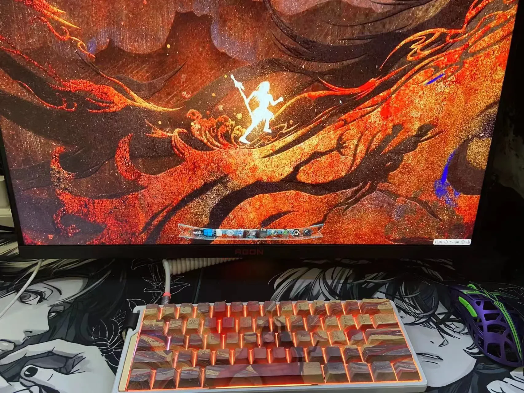 Kuafu Keycap Set gallery: exclusive five-sided dye-sublimated PBT artisan. Golden Kuafu chasing the sun, ancient Chinese mythical art captured.