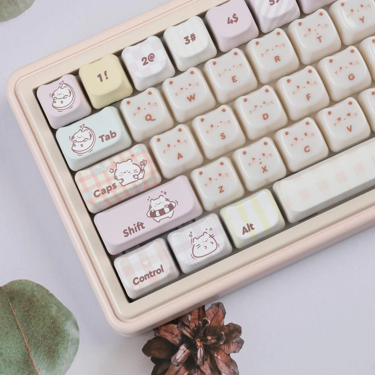 gluttonous-cat-mao-keycap-set-left