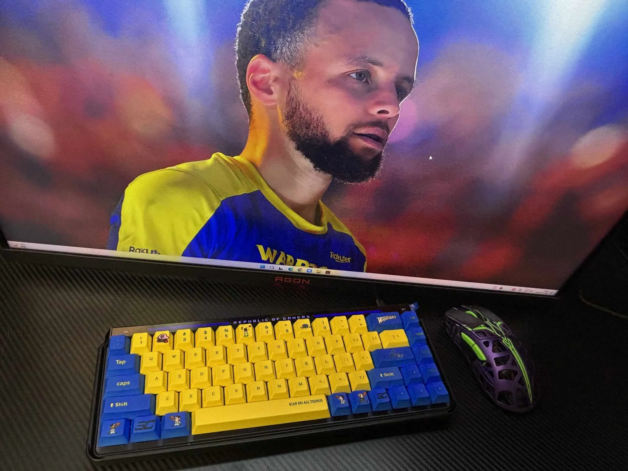 golden-state-warriors-cherry-keycap-set-front