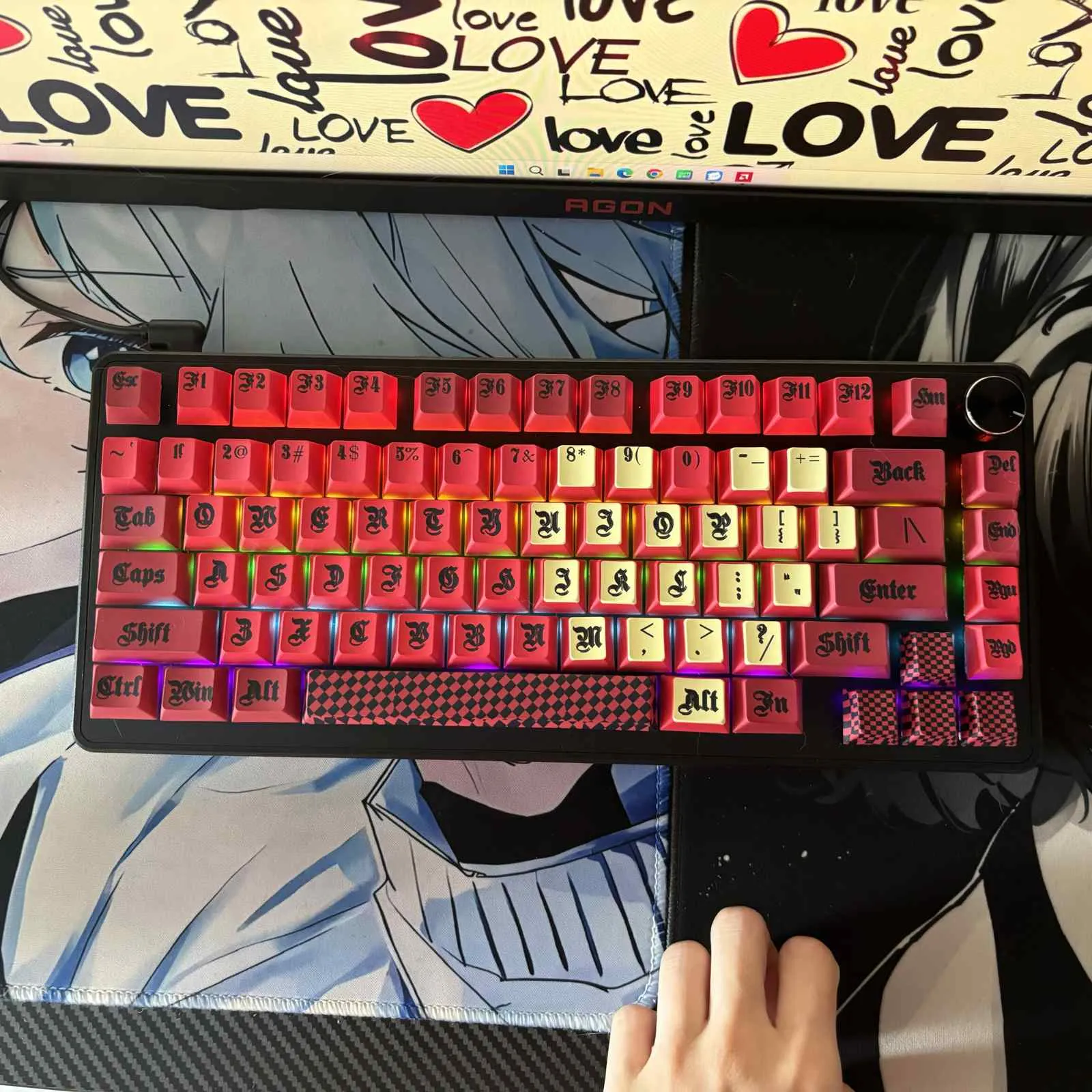 heartbeat-cherry-keycap-set-upfront2