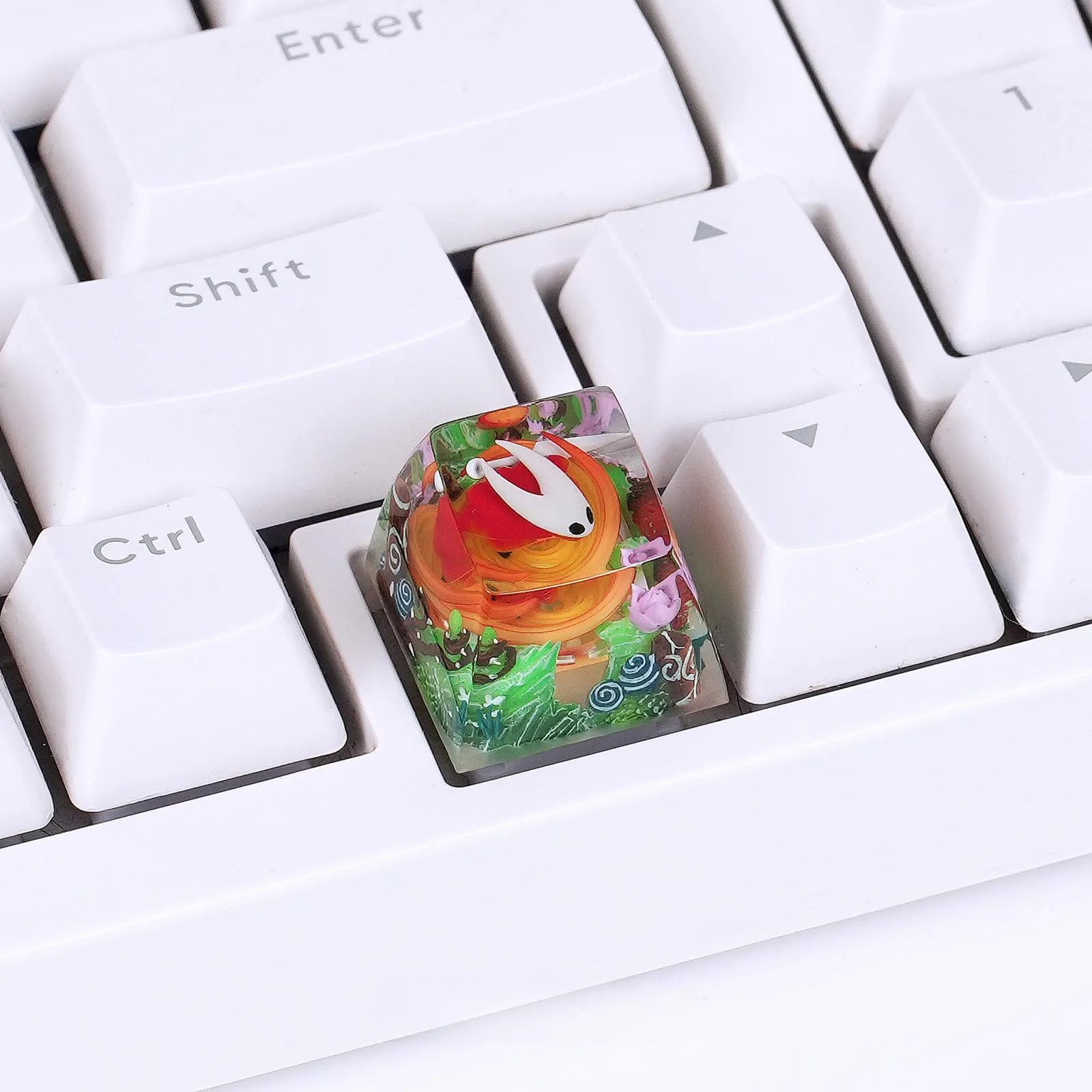 hollowknight-silksong-stylish-hornet-transparent-keycap-front