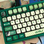 kon-azusa-nakano-oem-keycap-set-left