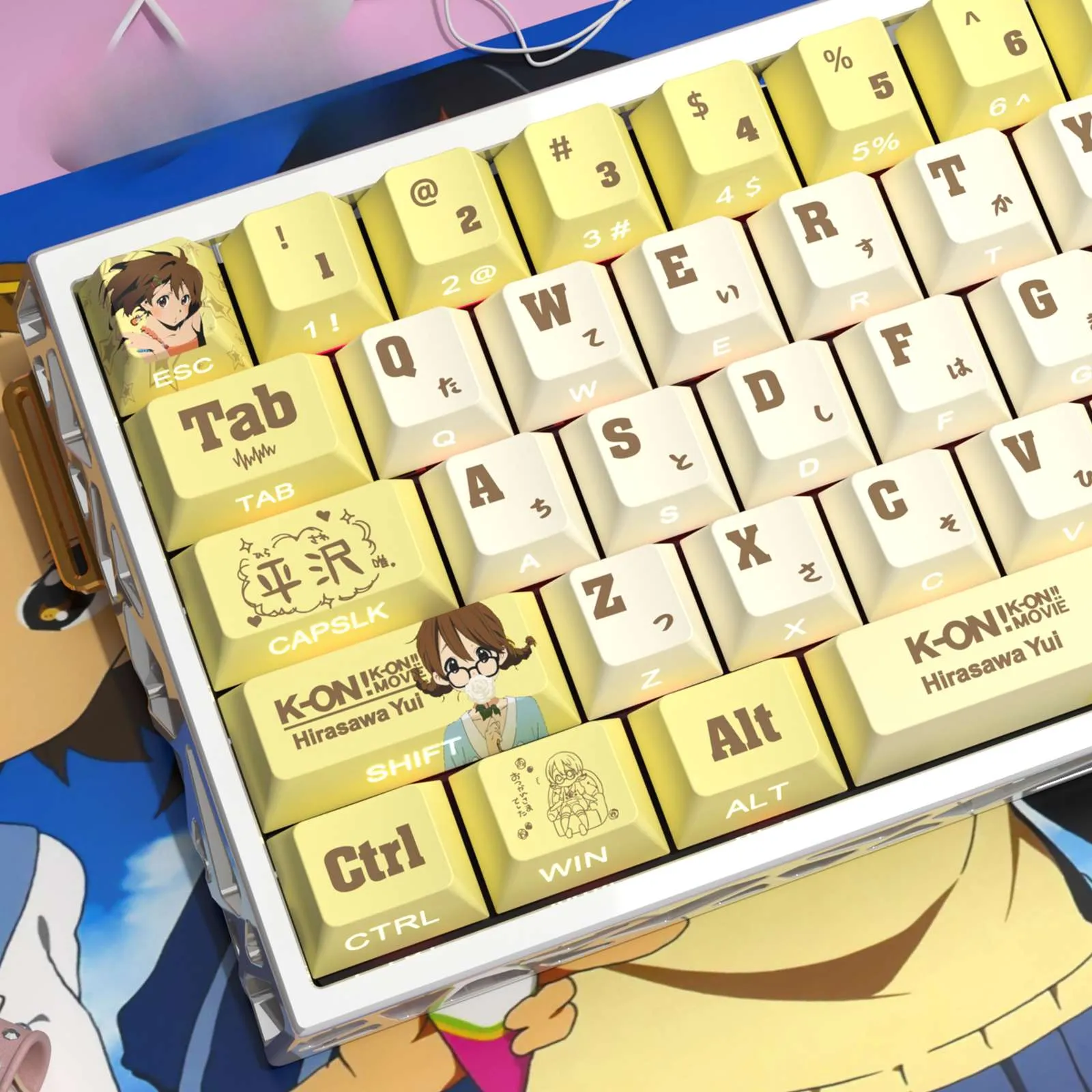 kon-yui-hirasawa-cherry-keycap-set-left