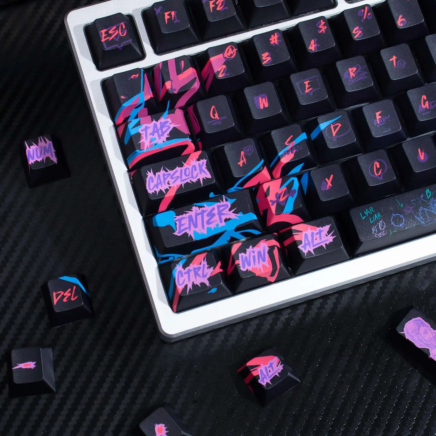 league-of-legends-jinx-cherry-keycapset-left