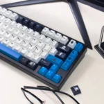 midnight-cherry-keycap-set-right
