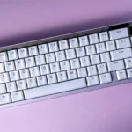 moonlight-white-cherry-minimal-keycap-set-upfront3