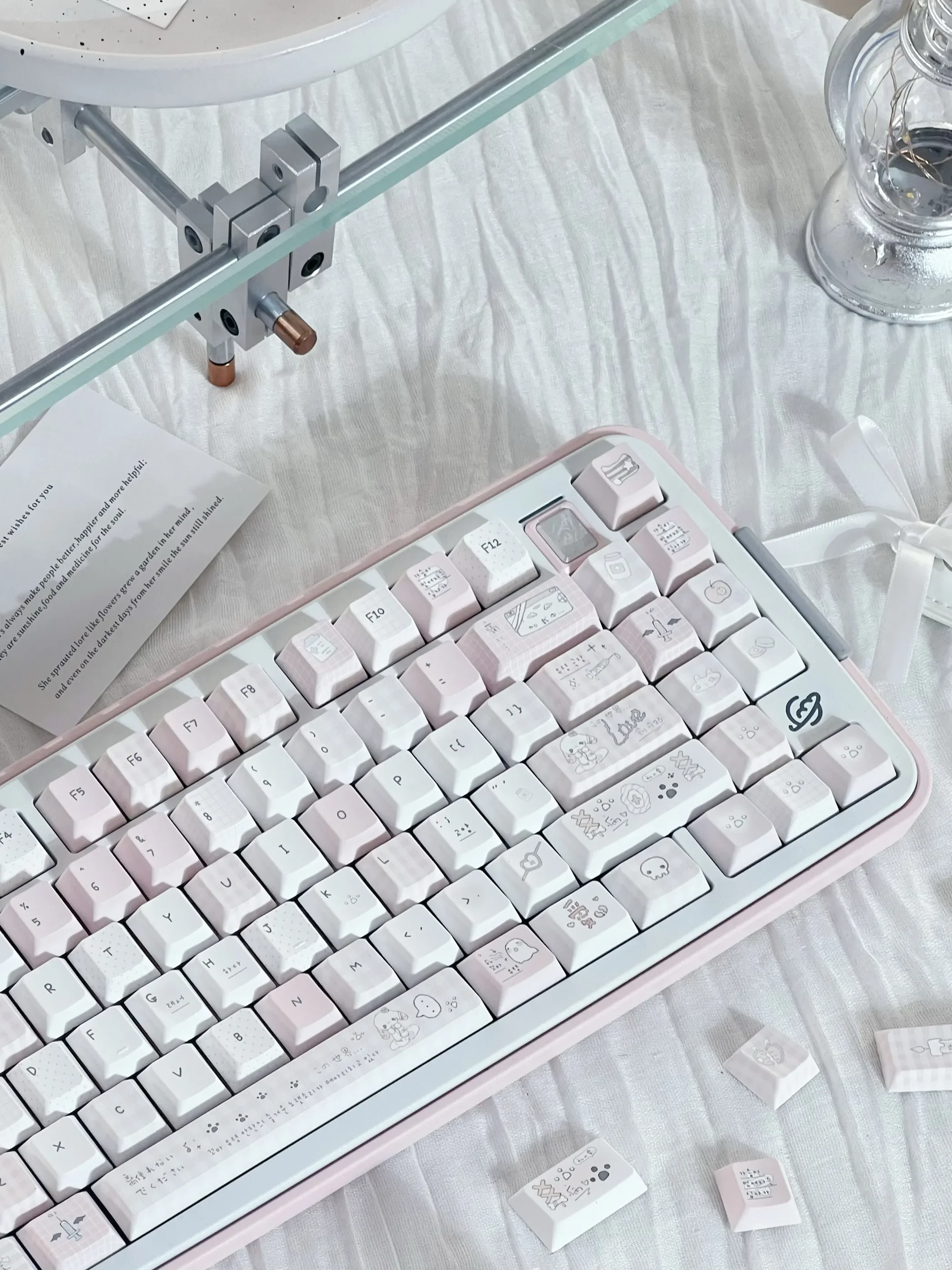 Night Walking Keycap Set gallery: unique Asian-inspired design, soft pastel pink and white aesthetic. See cute whimsical motifs from every keystroke.
