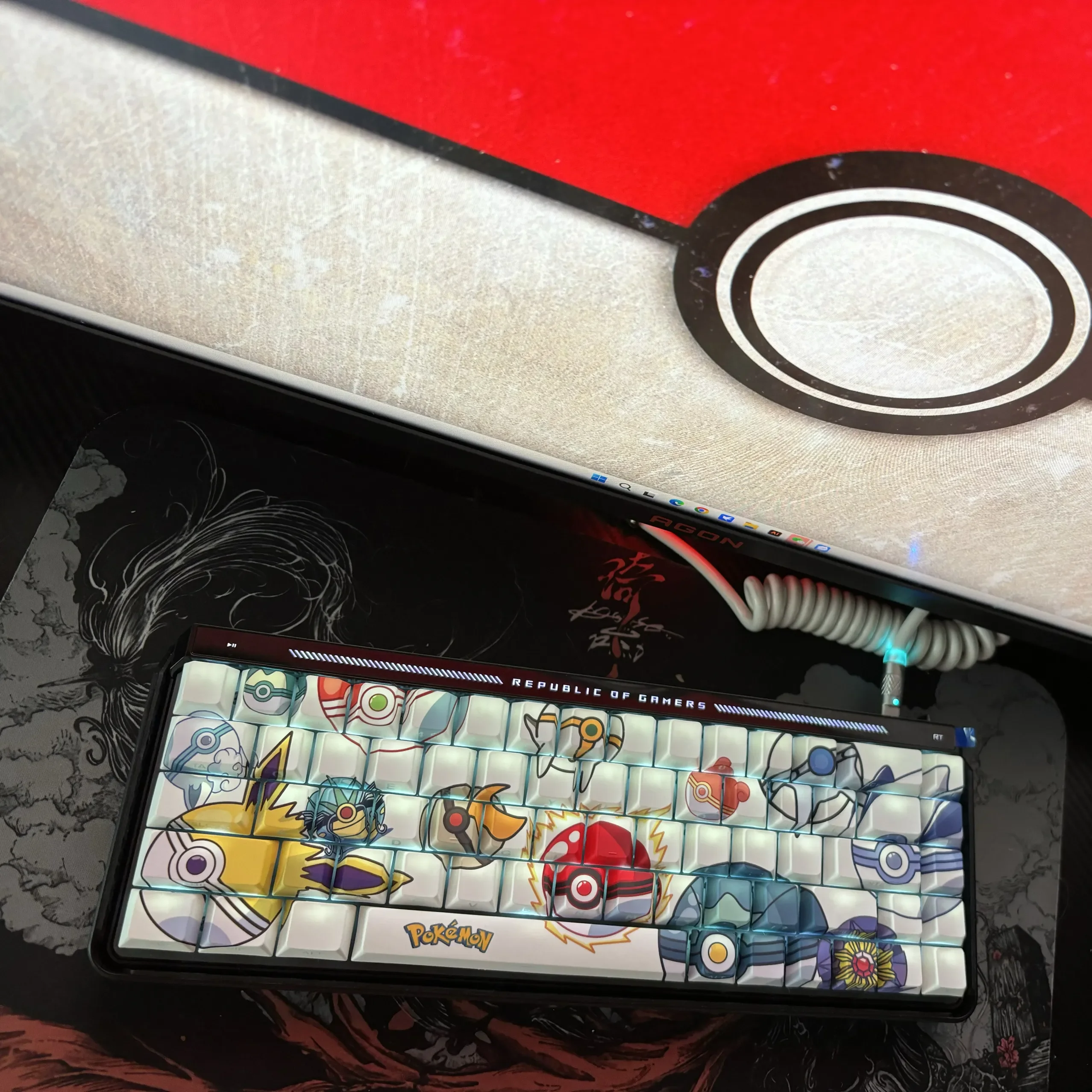 Explore the elegant side-engraved Pokemon keycap set from various perspectives, highlighting the subtle, artfully crafted iconic designs on keycaps.