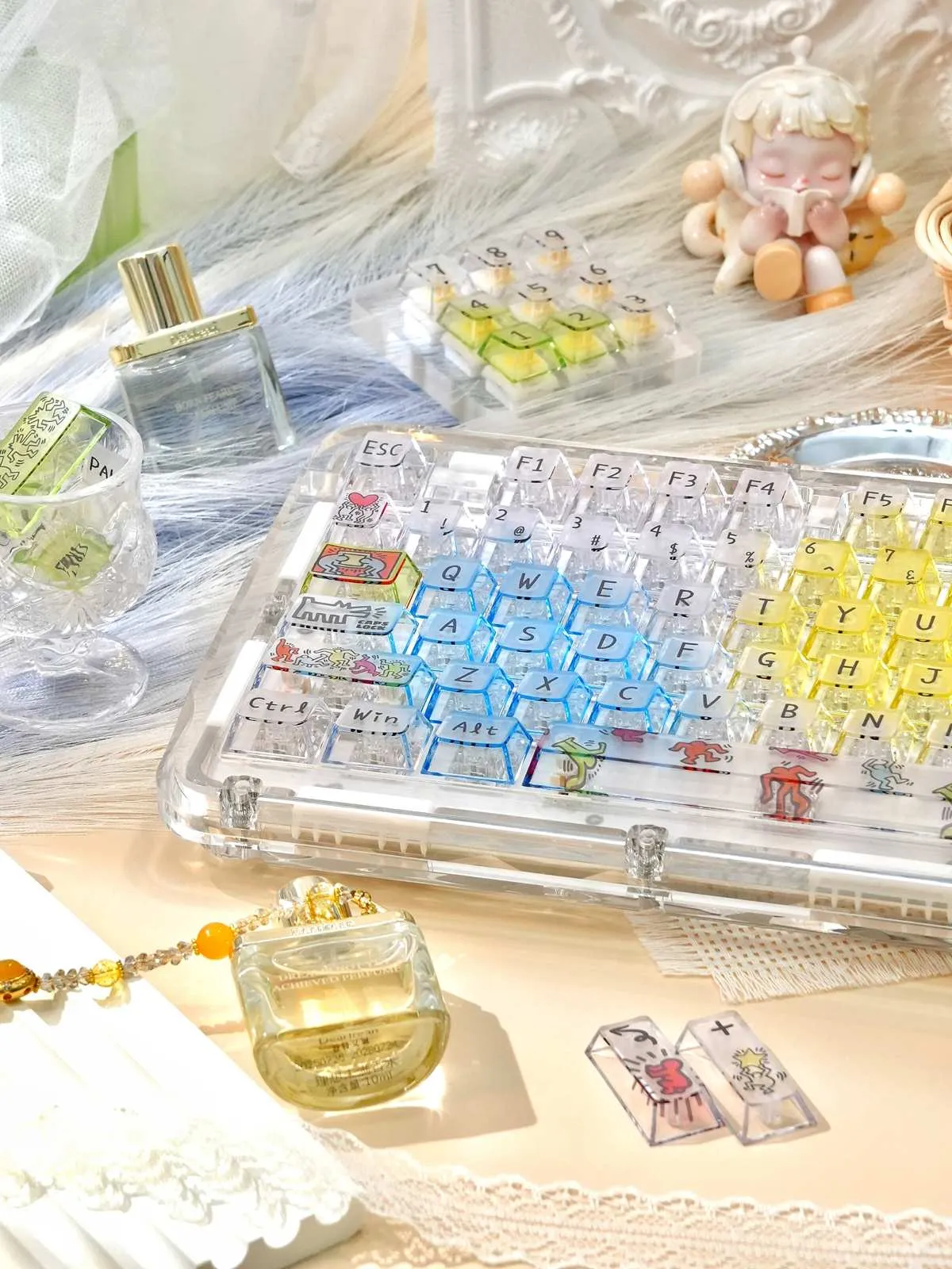 pop-shop-art-cherry-keycap-set-left