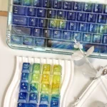 starry-night-sky-cherry-keycap-set-left2