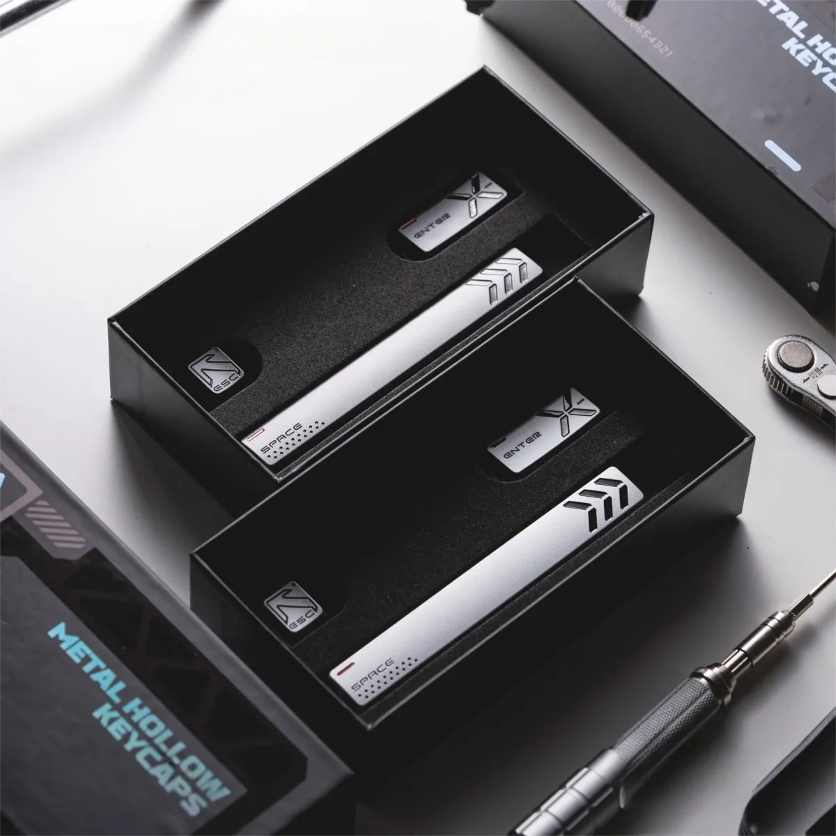 stylish-hollow-star-keycaps-upfront2